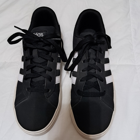 Adidas Neo - Picture 7 of 8